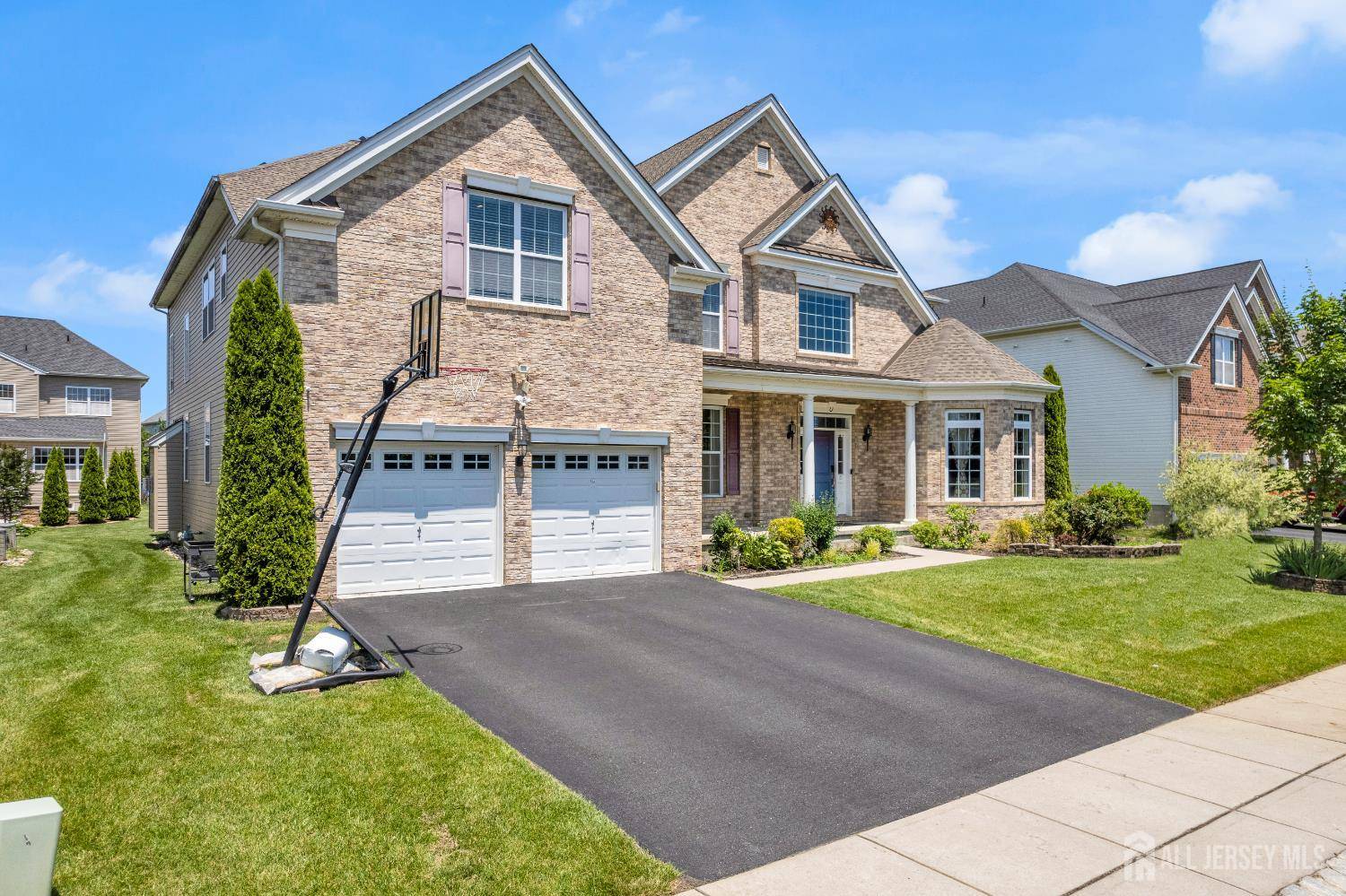 Monroe, NJ 08831,27 Greylynne DR