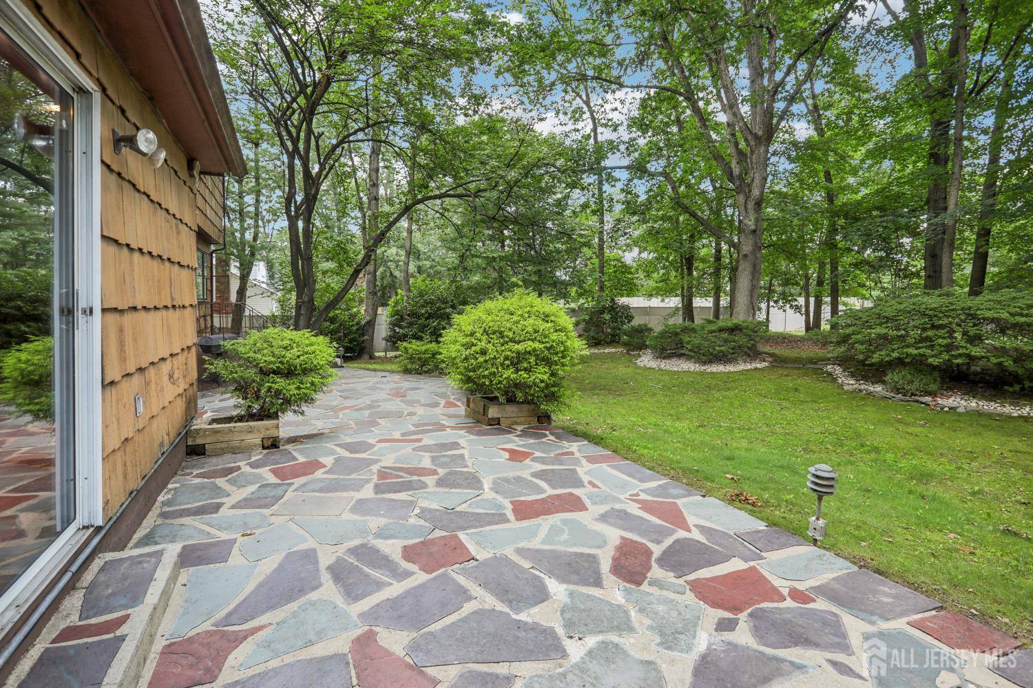 East Brunswick, NJ 08816,58 Mitchell AVE