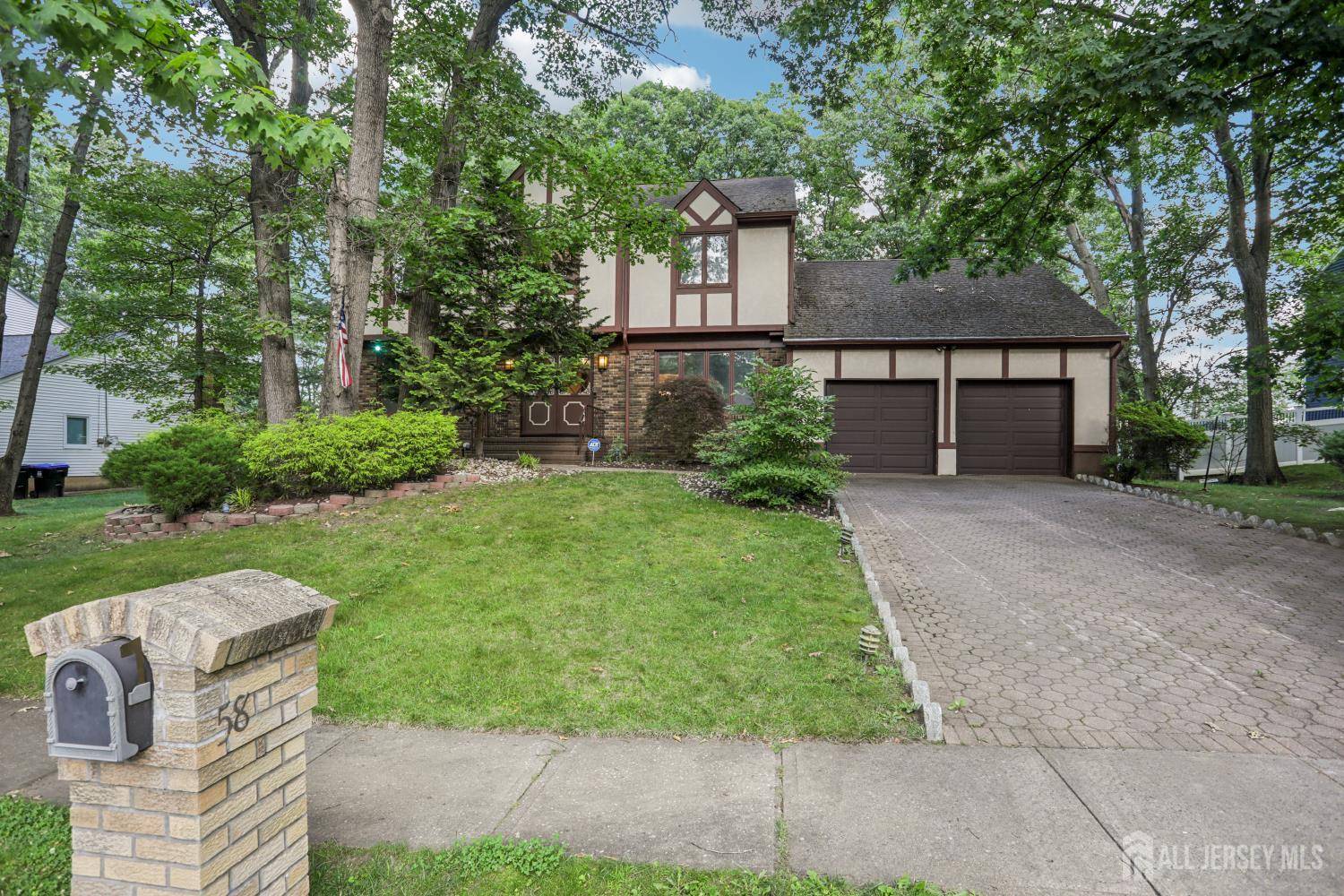 58 Mitchell AVE, East Brunswick, NJ 08816