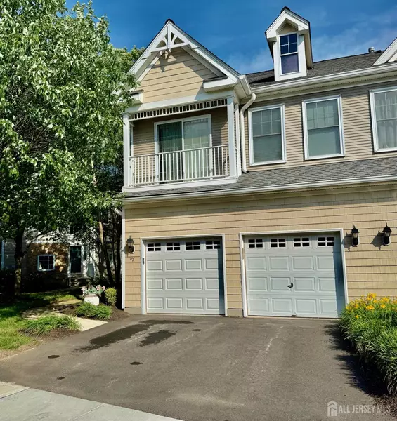 92 S Shore DR, South Amboy, NJ 08879