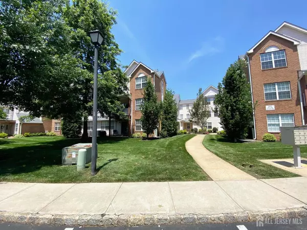 North Brunswick, NJ 08902,420 Plymouth RD