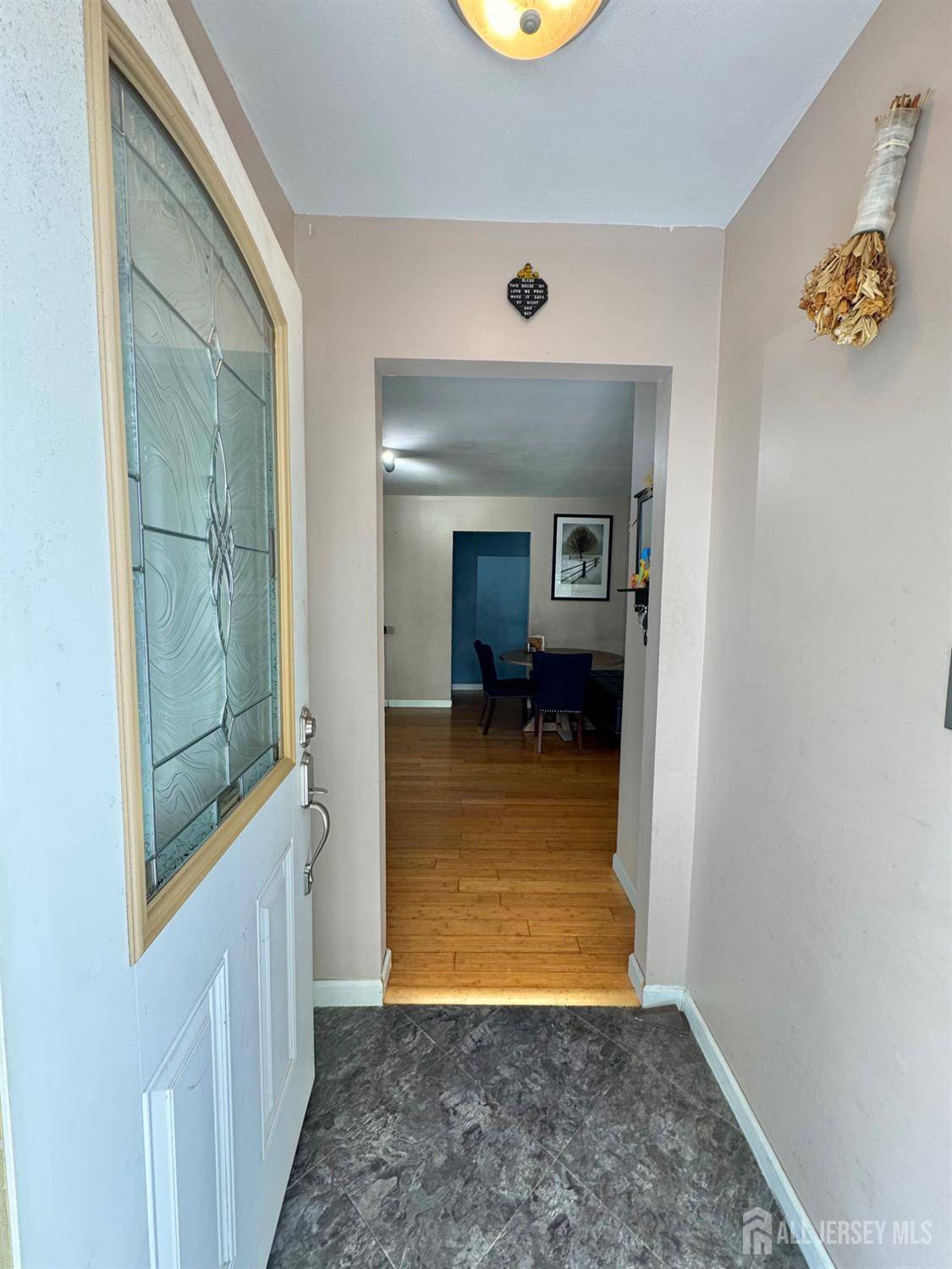 Fords, NJ 08863,8 W Grove ST