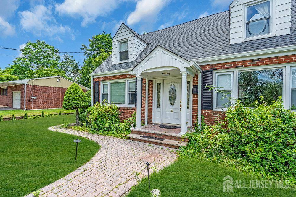 New Brunswick, NJ 08901,6 Carpender RD