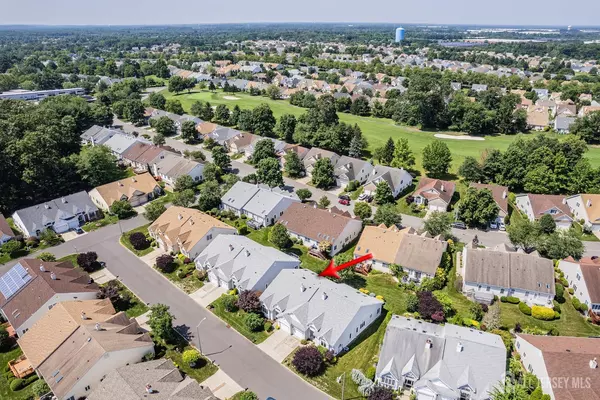 Monroe, NJ 08831,17 Severn WAY