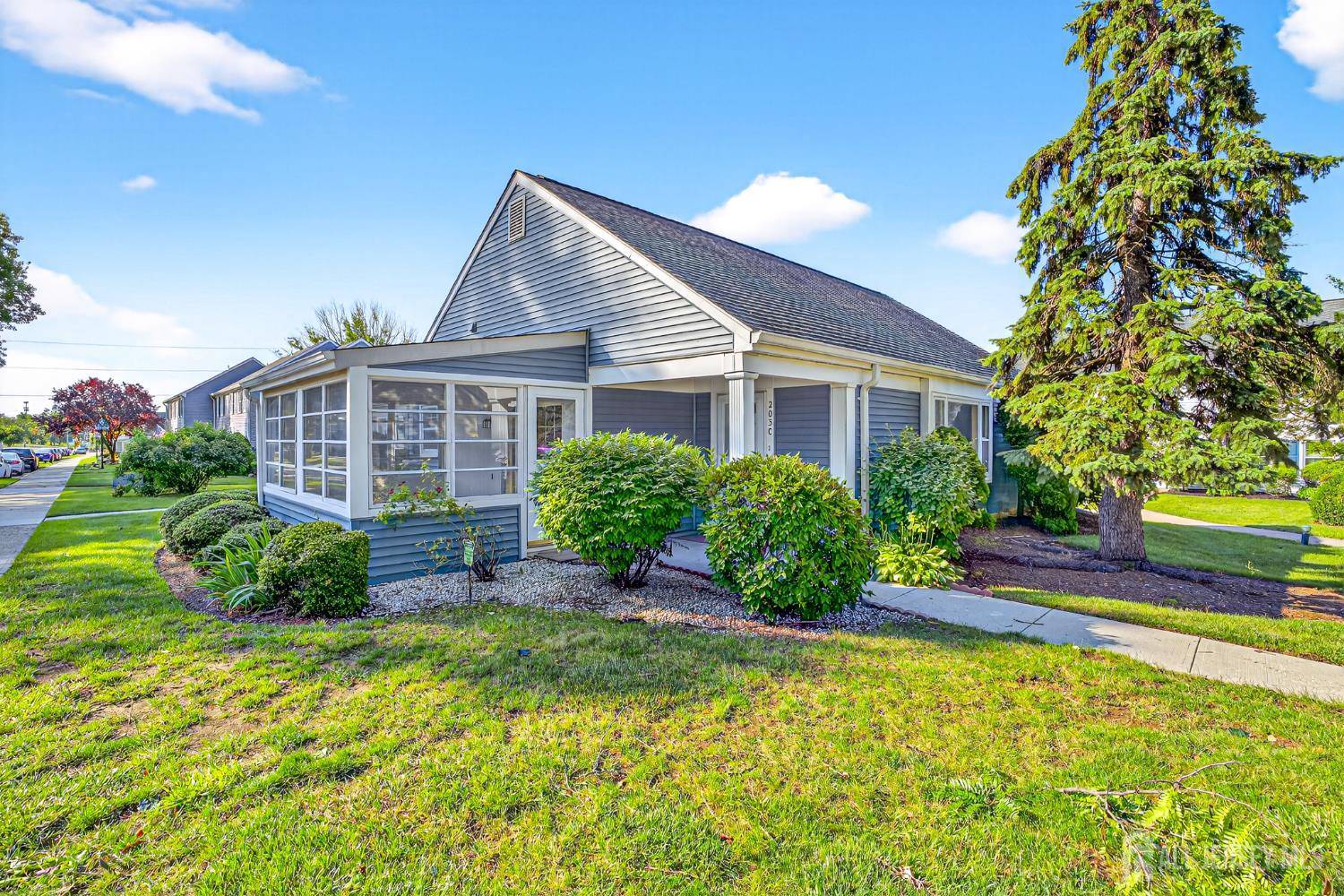 203 Rossmoor DR #C, Monroe, NJ 08831