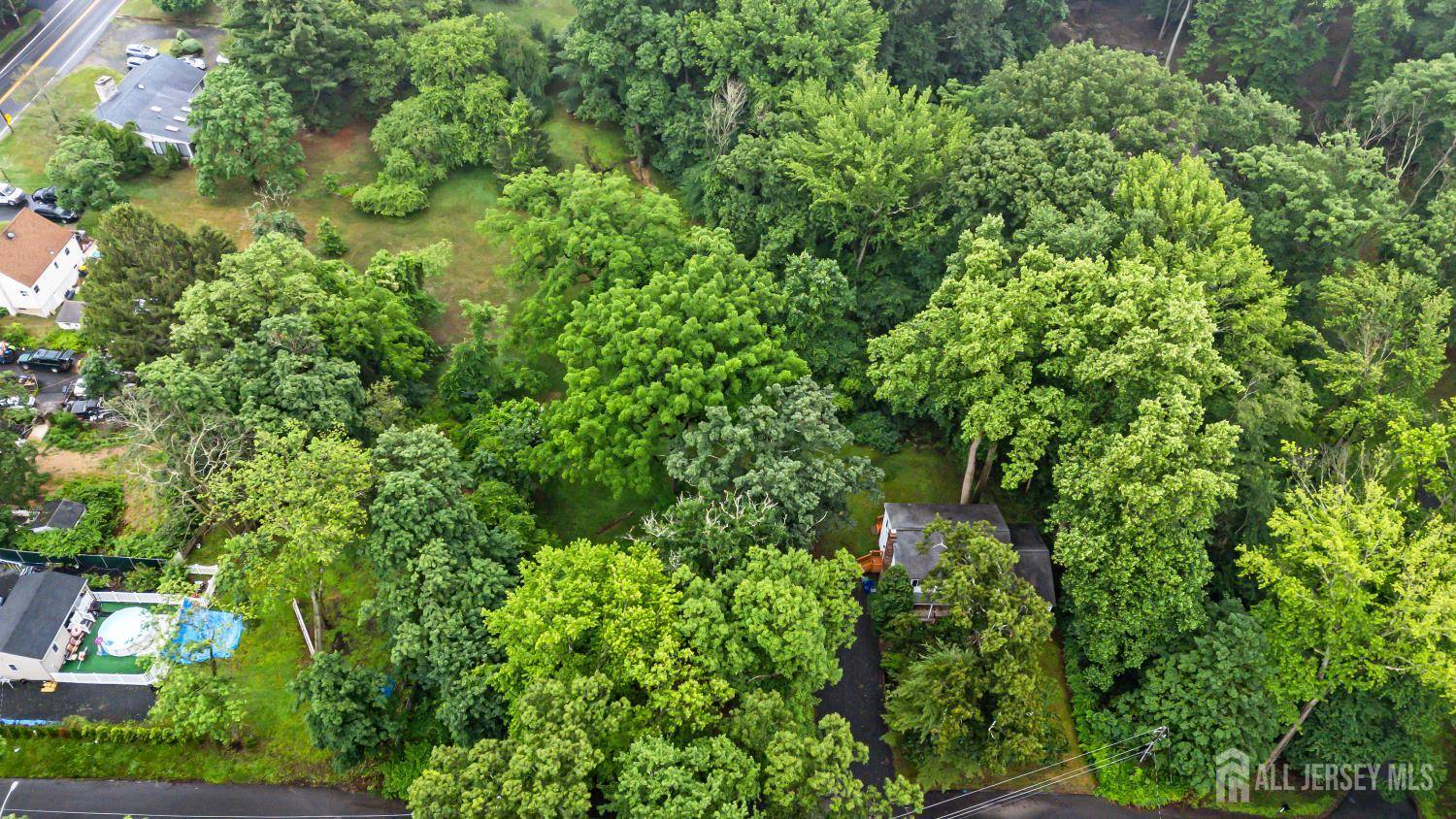 Monroe, NJ 08831,12000-600000 Rues LN