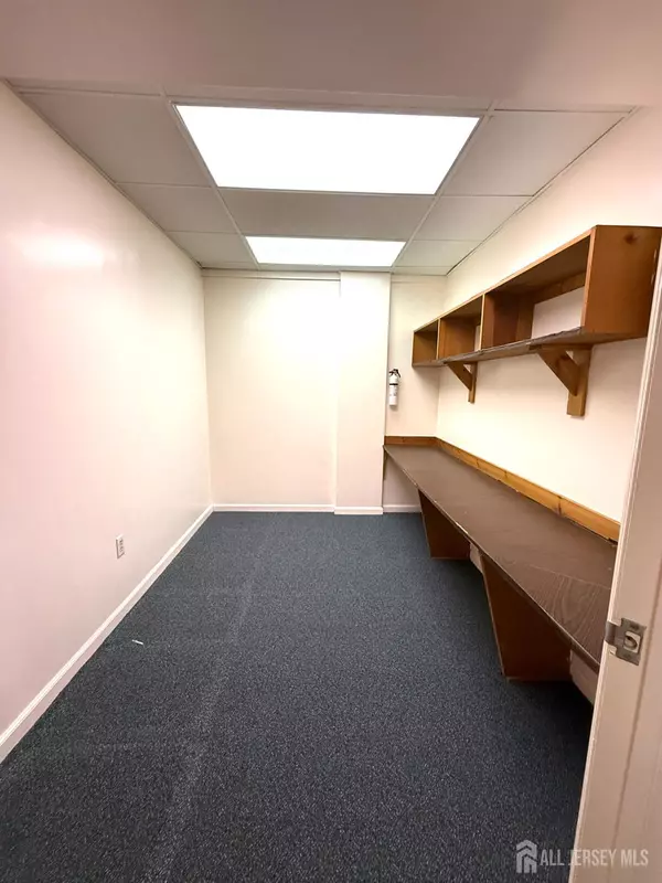 Piscataway, NJ 08854,216 Stelton RD #E2