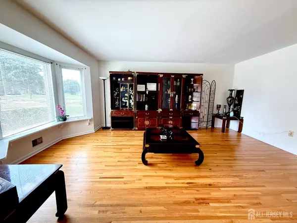 Piscataway, NJ 08854,5 Angela CT