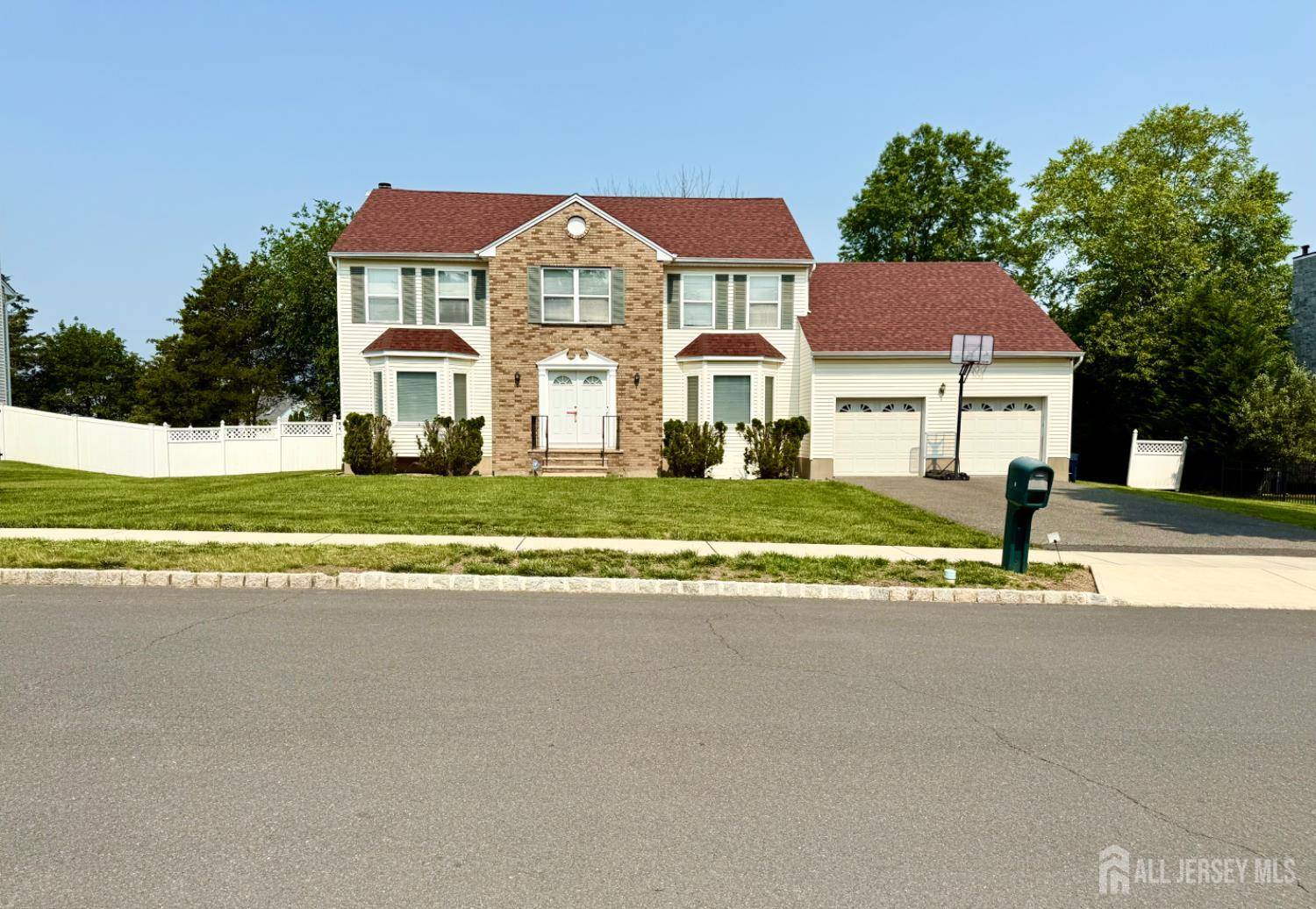 5 Angela CT, Piscataway, NJ 08854