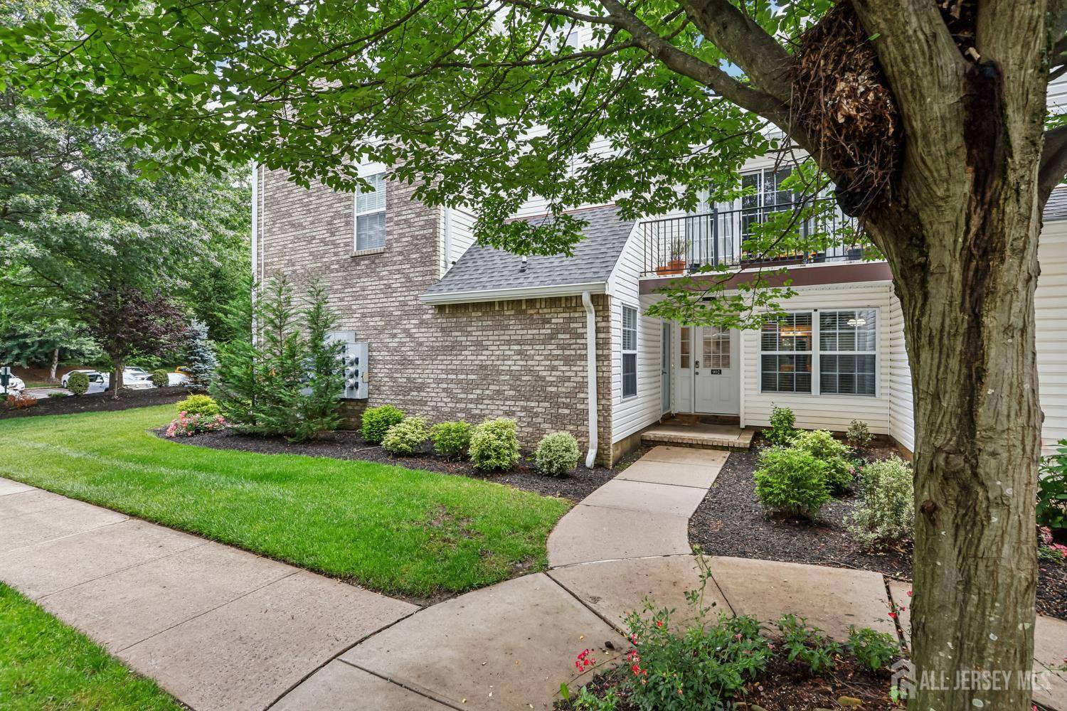902 Plymouth RD, North Brunswick, NJ 08902