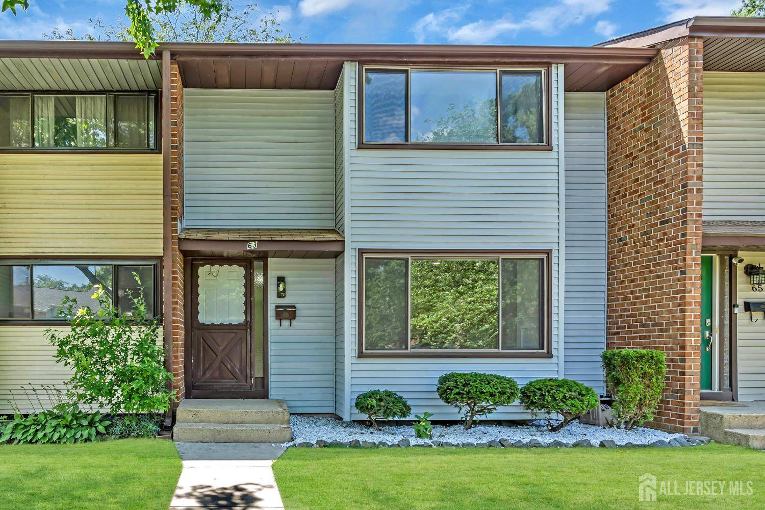 63 Dennison DR, East Windsor, NJ 08520