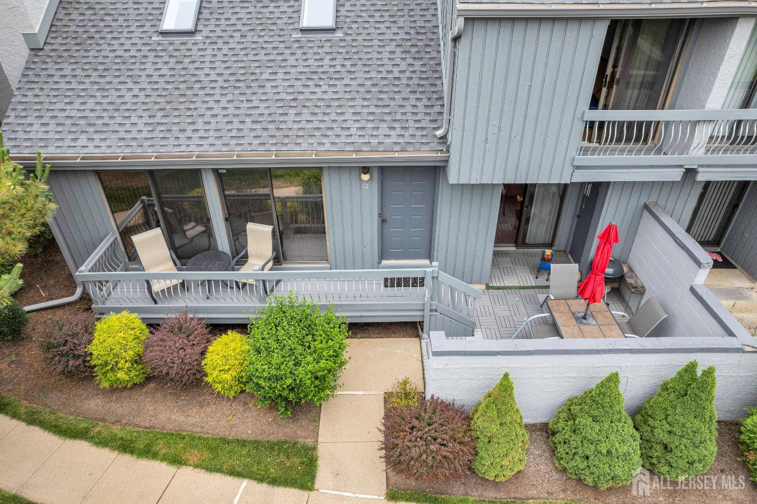 Edison, NJ 08820,84 Linda LN