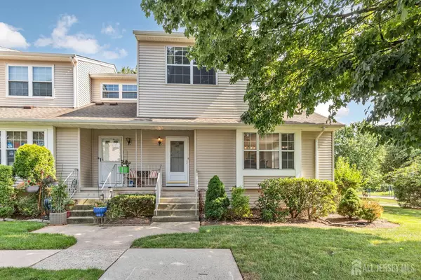 183 Driscoll CT, Franklin Twsp, NJ 08873