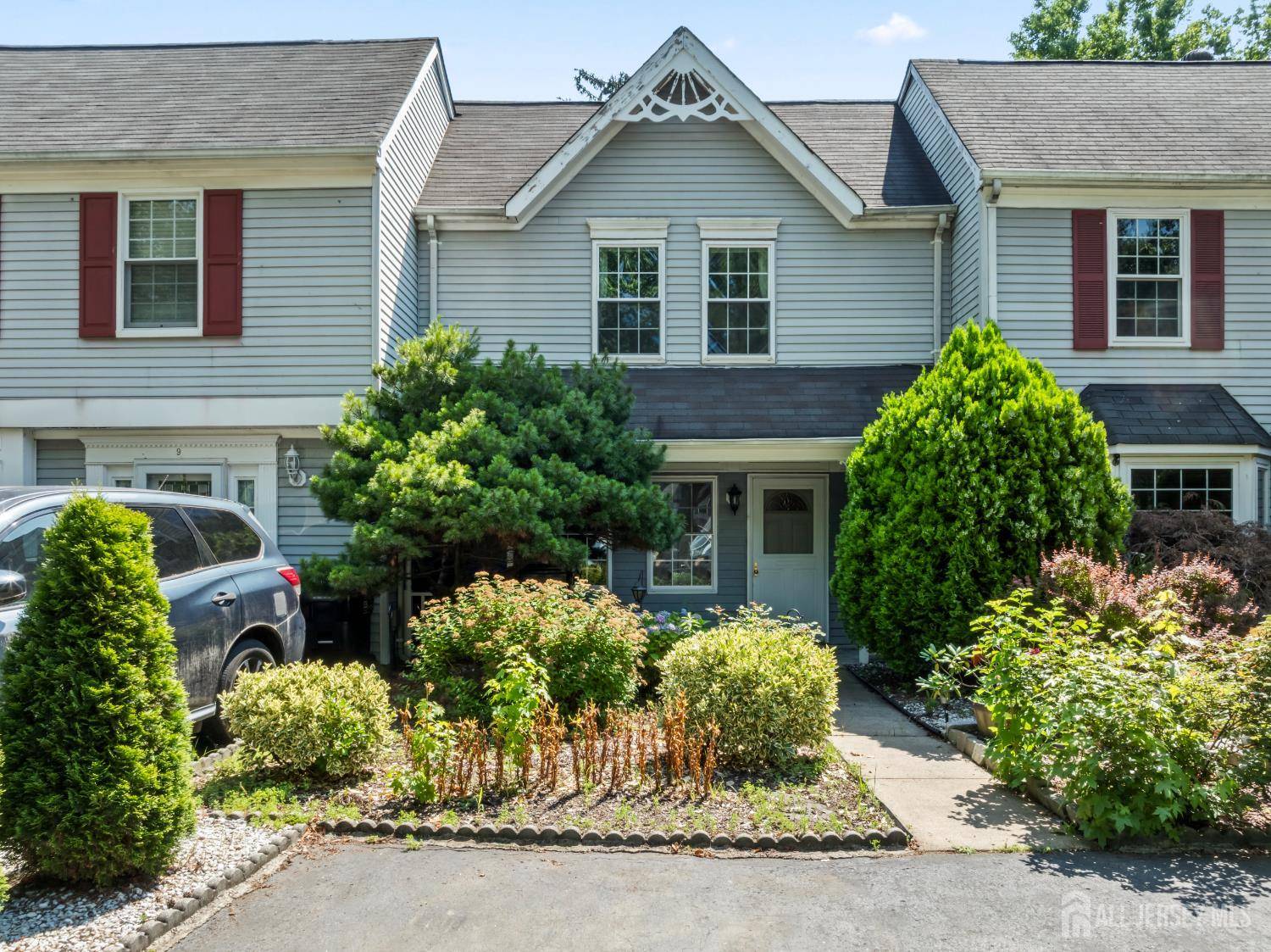 7 Letts CT, East Brunswick, NJ 08816