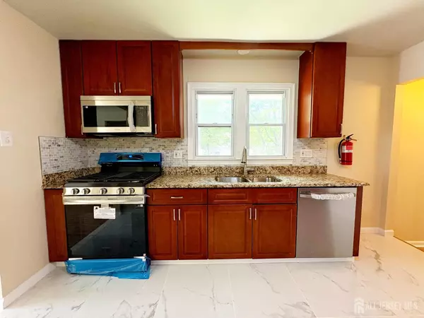 Highland Park, NJ 08904,500 Grove AVE