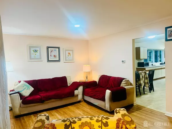 Colonia, NJ 07067,535 Fairview AVE