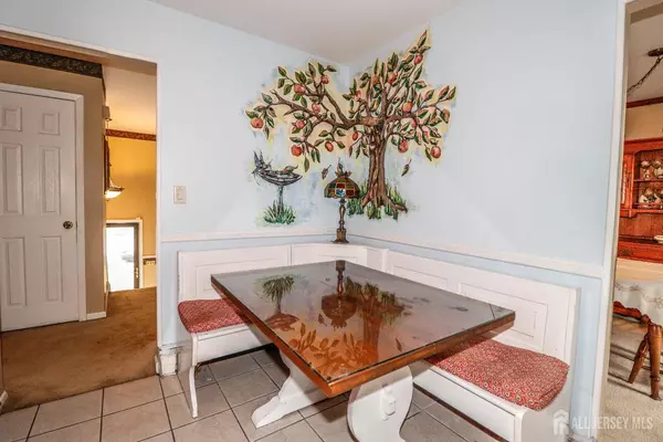 Iselin, NJ 08830,104 Elizabeth AVE