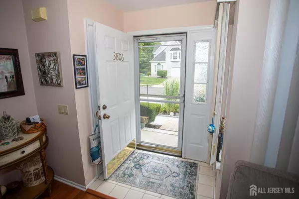 Toms River, NJ 08755,3806 Galloping Hill LN