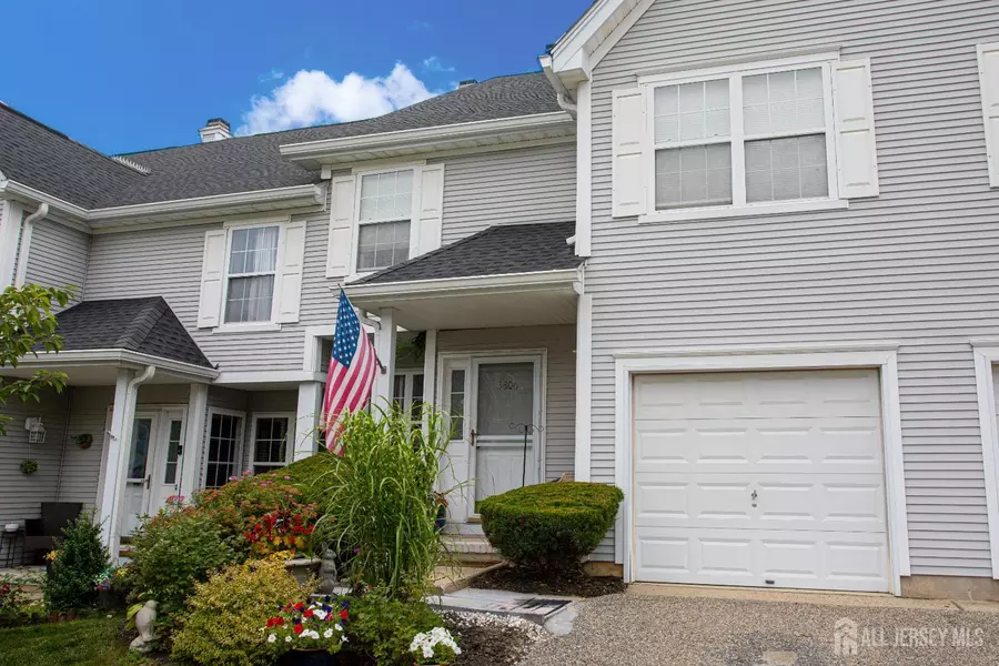3806 Galloping Hill LN, Toms River, NJ 08755