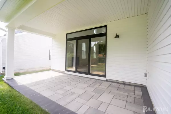 Manalapan, NJ 07726,15 Ashlynn CT