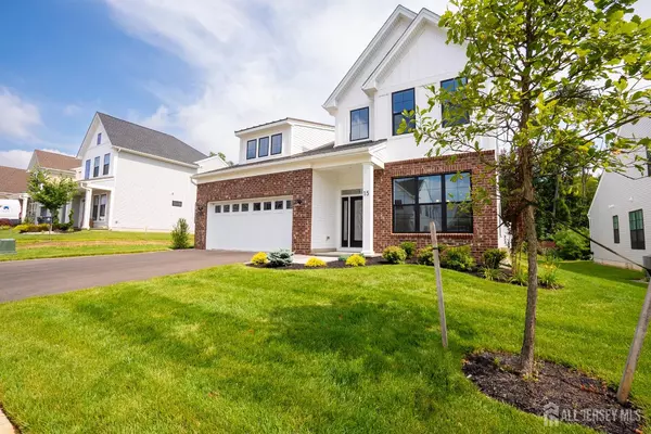 Manalapan, NJ 07726,15 Ashlynn CT