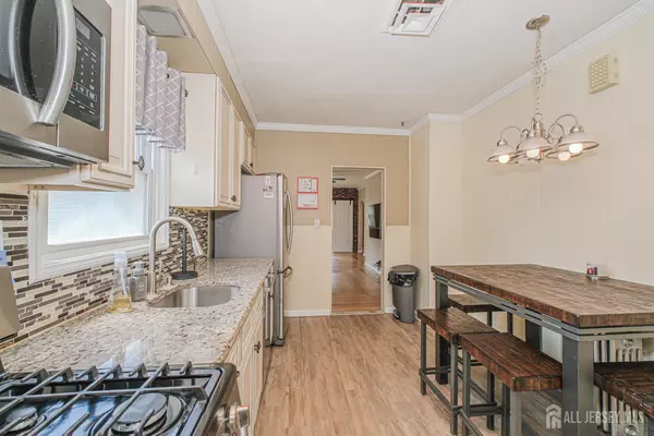 Port Reading, NJ 07064,11 1st ST
