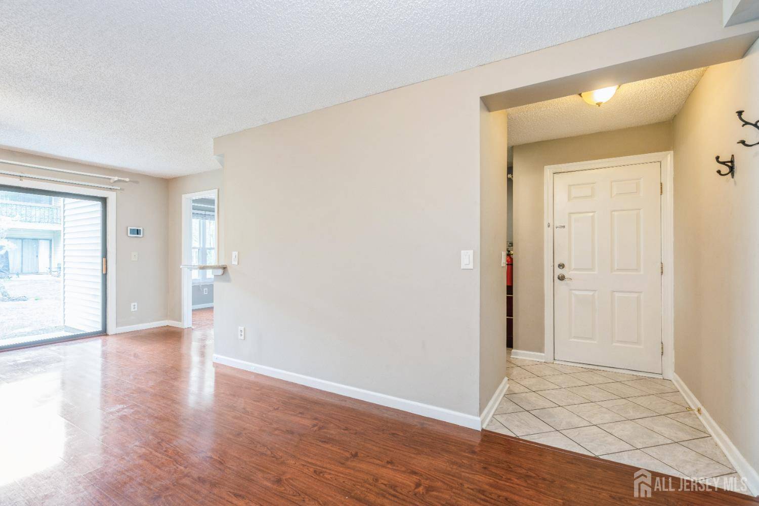 Sayreville, NJ 08859,1906 Bayhead DR