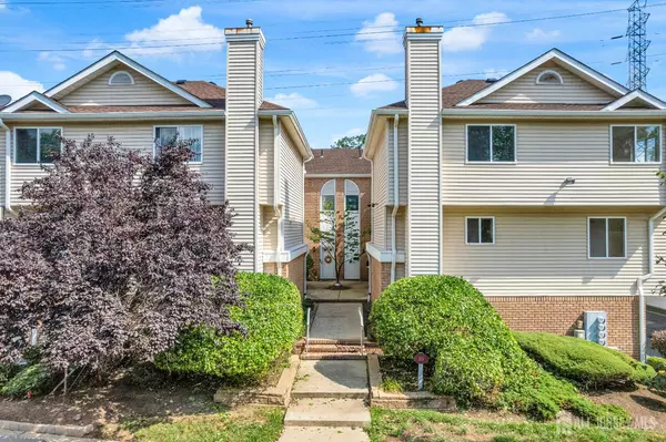 1606 Madaline DR, Avenel, NJ 07001