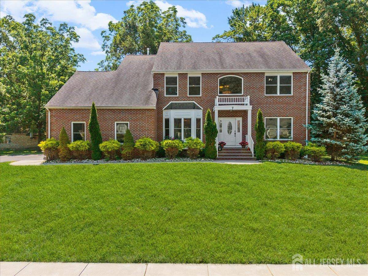 7 Rupprecht RD, North Brunswick, NJ 08902