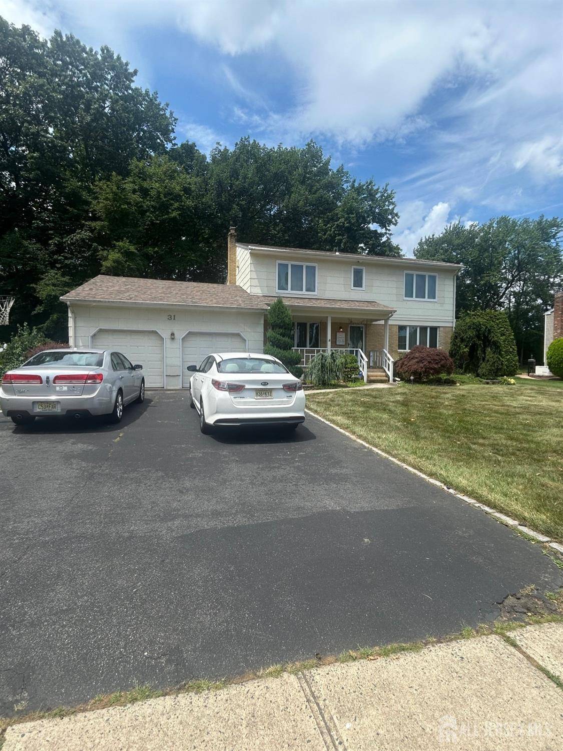 31 Edward ST, East Brunswick, NJ 08816
