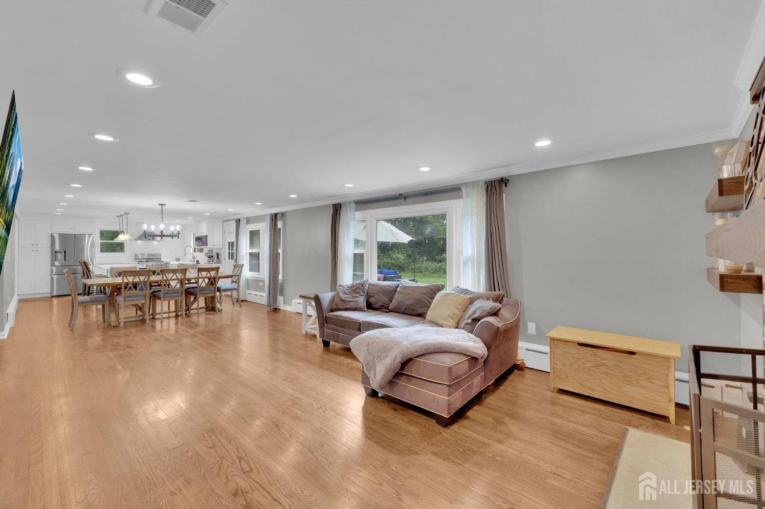 Hillsborough, NJ 08844,738 Amwell RD