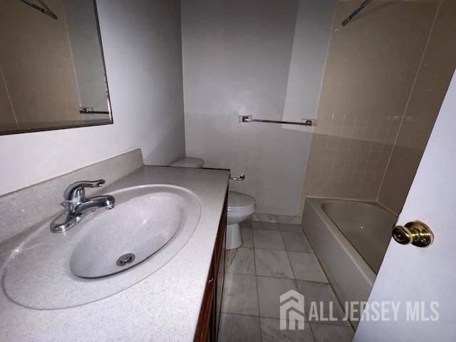 Iselin, NJ 08830,1705 Green Hollow DR