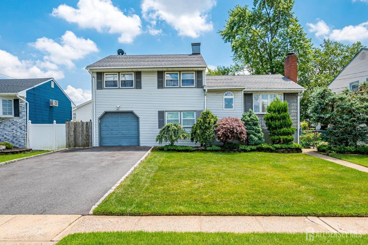 105 Lafayette RD, Fords, NJ 08863
