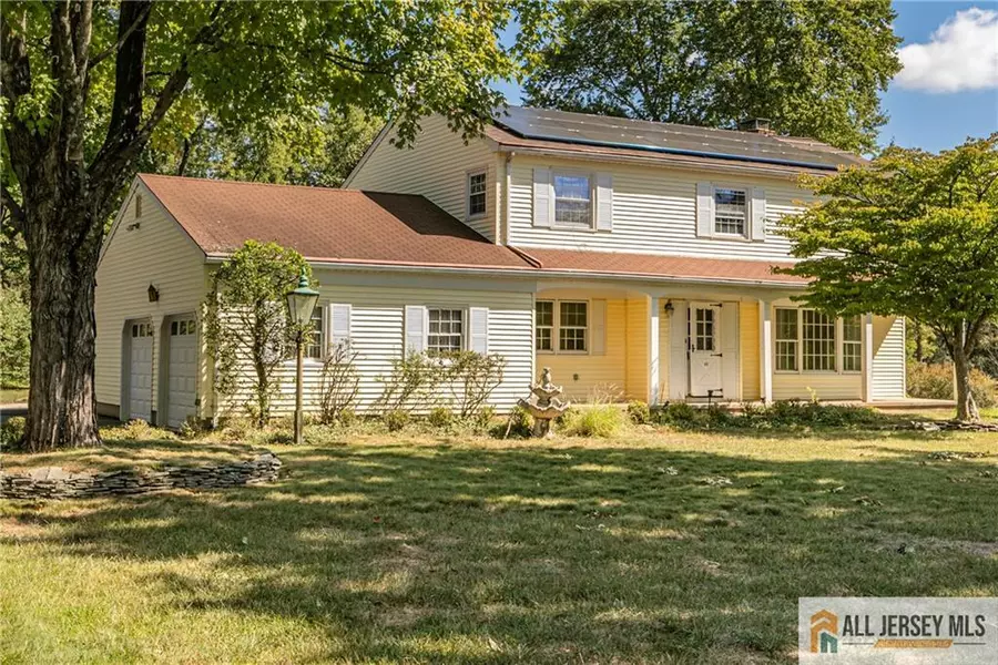 42 Ellis DR, Montgomery, NJ 08502