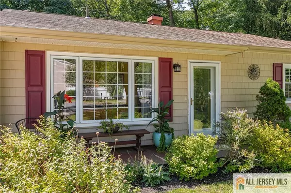 Matawan, NJ 07747,16 Eisenhower CT