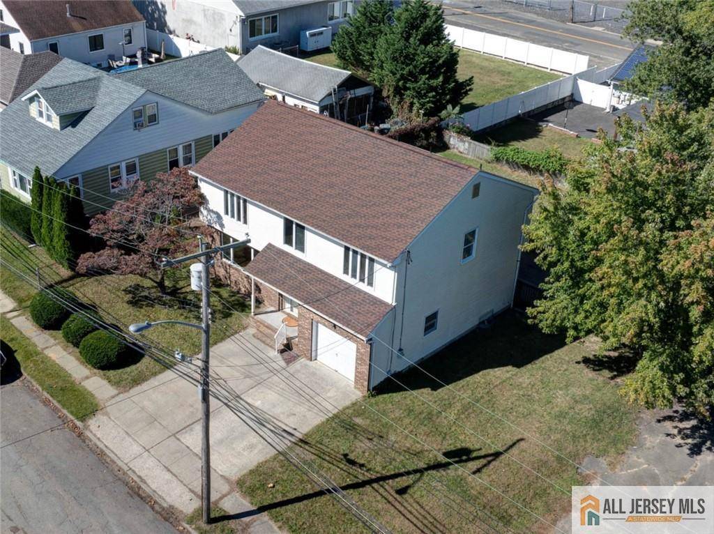 Sayreville, NJ 08879,5 Feary PL