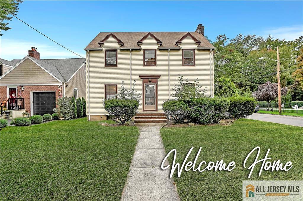492 Twin Oaks RD, Union Twp, NJ 07083