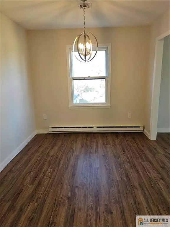 Monroe, NJ 08831,377 Old Nassau RD #377N