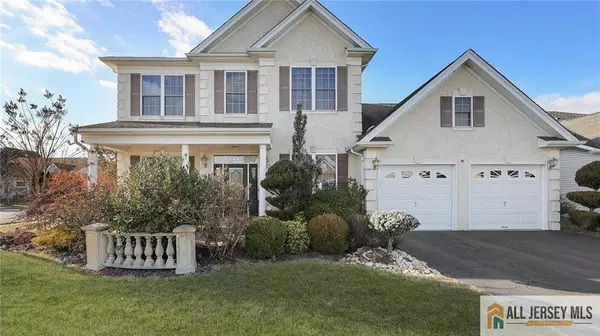 79 Riviera DR, Monroe, NJ 08831