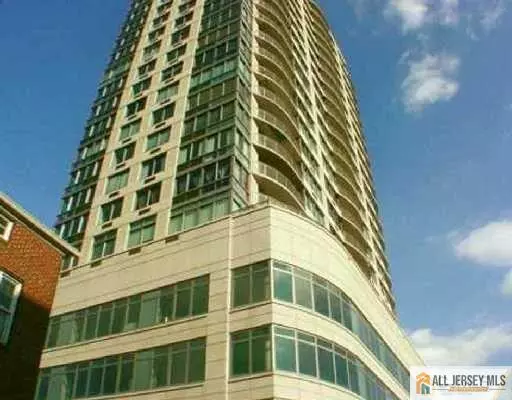 1 Spring ST #2004, New Brunswick, NJ 08901
