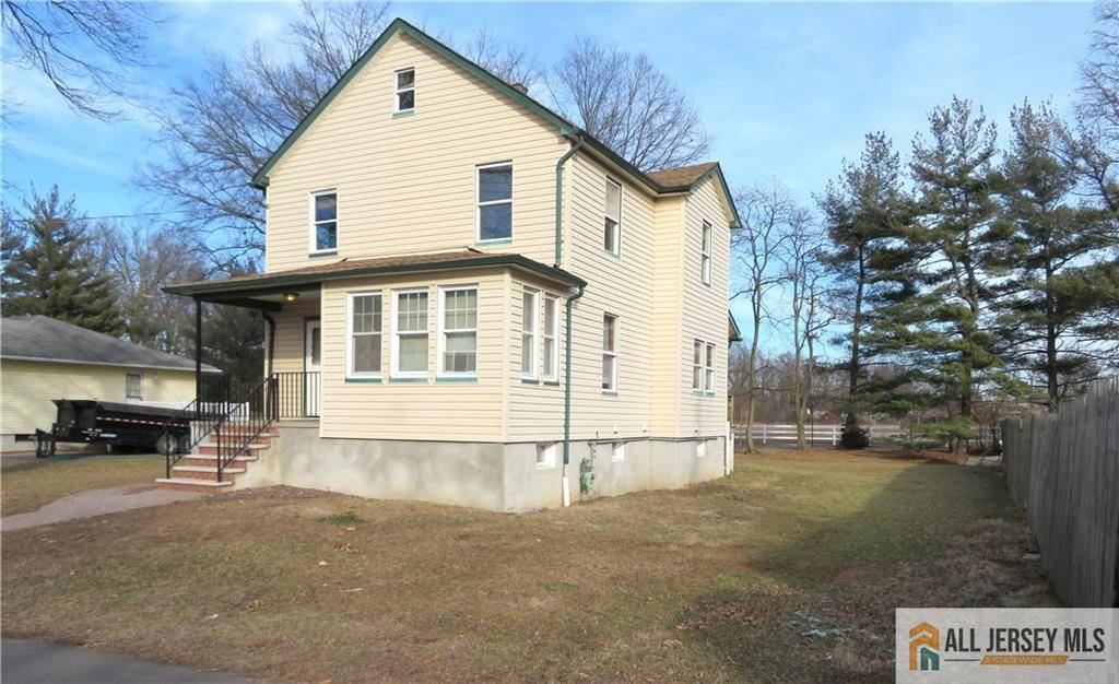 56 New ST, Edison, NJ 08837