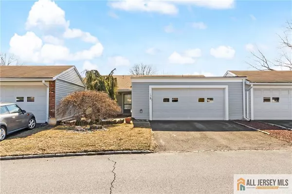 40 Haddon RD #40B, Monroe, NJ 08831