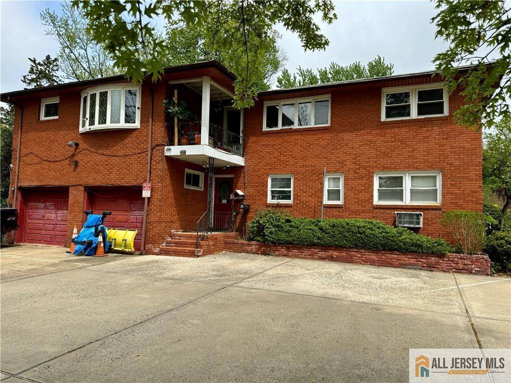45 Woodedge AVE, Edison, NJ 08817
