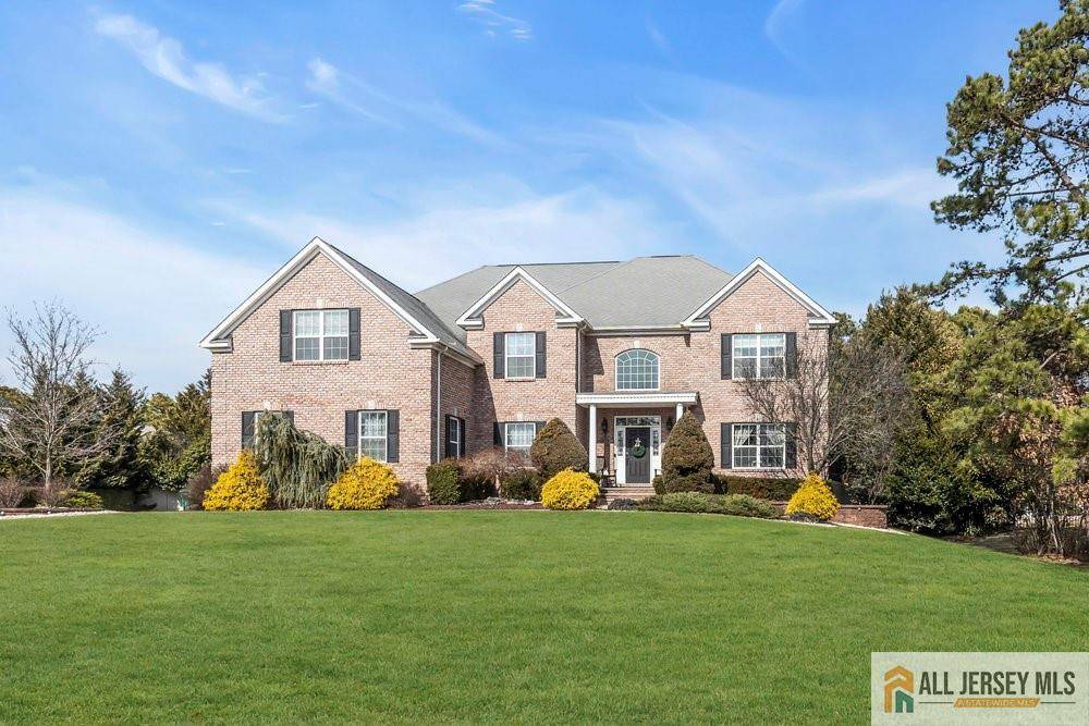 3 St James ST, Monroe, NJ 08831
