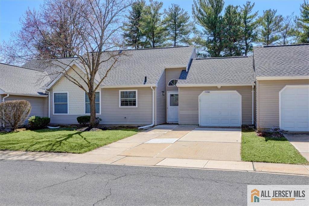 Jamesburg, NJ 08831,729 Mt Vernon RD #729B