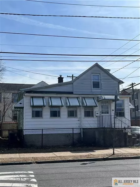 34 Bartlett ST, New Brunswick, NJ 08901