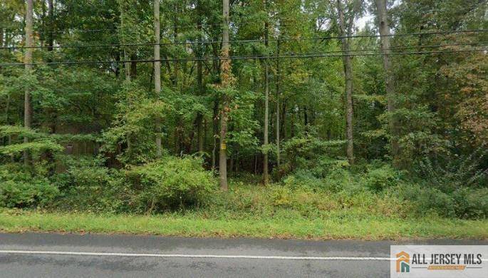 86 Union Valley RD, Monroe, NJ 08831