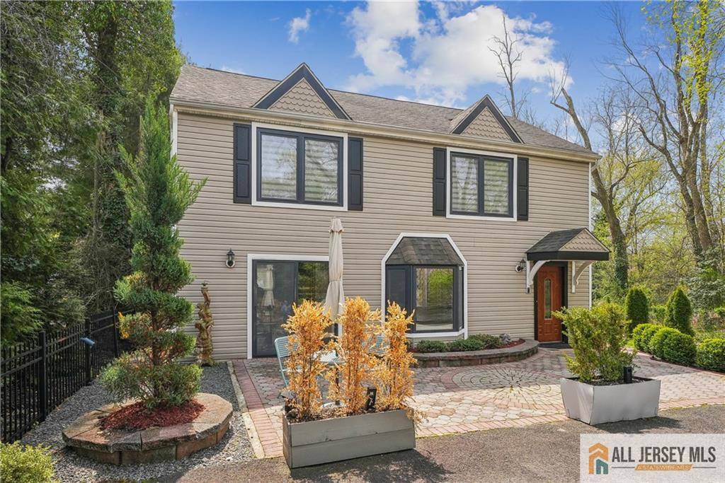 Freehold Twp, NJ 07728,52 State Route 33 ST