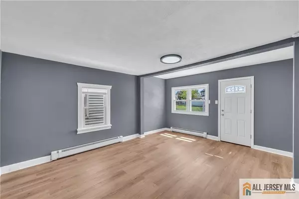 South River, NJ 08882,51 Levinson AVE