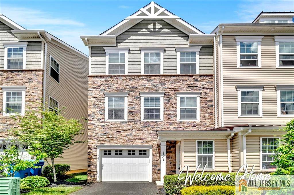 1501 Hights Farm RD #1501, Monroe, NJ 08831